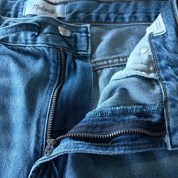 Madewell The Ultimate Wide-leg Jean in Airy Denim- Pickett Wash - Picture 6 of 8